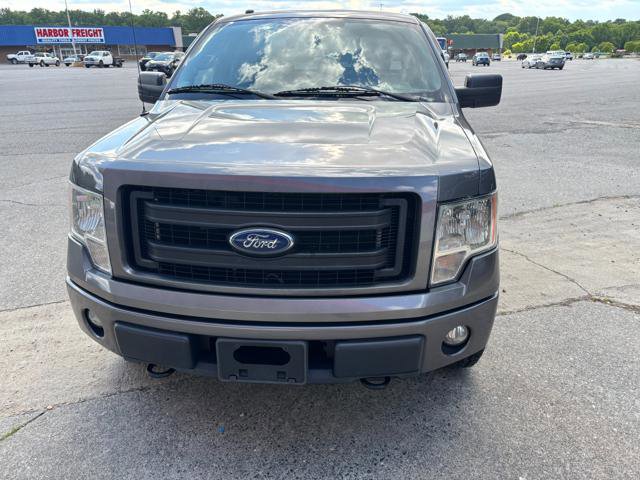 Used 2013 Ford F150 STX w/ Mid Equipment Group AWD/4WD image 4