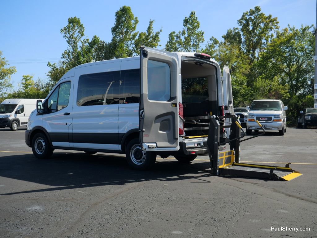 Used 2020 Ford Transit 150 XL image 7