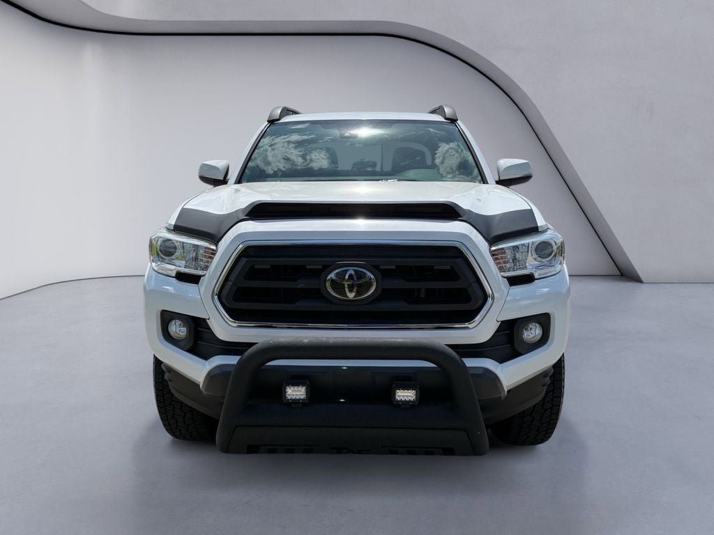 Used 2022 Toyota Tacoma SR5 w/ Technology Package RWD image 8