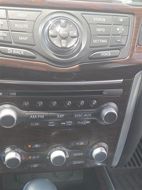 Used 2014 Nissan Pathfinder Platinum w/ Platinum Premium Package AWD/4WD image 14