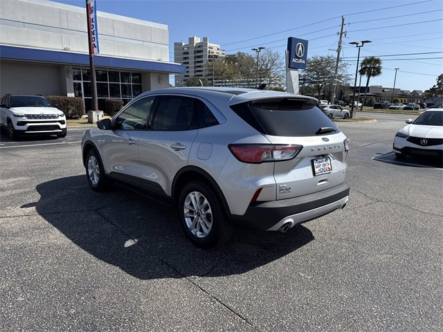 Used 2020 Ford Escape SE image 7