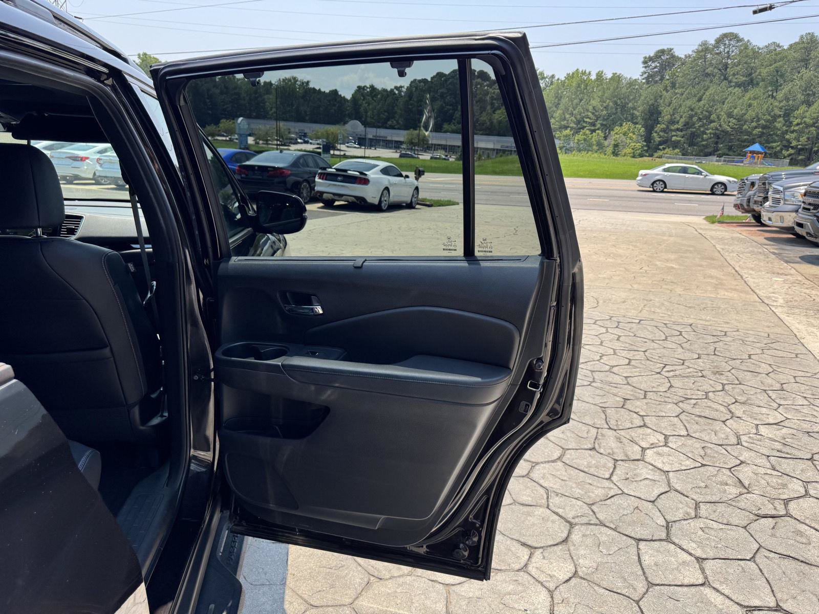 Used 2020 Honda Passport Elite image 16