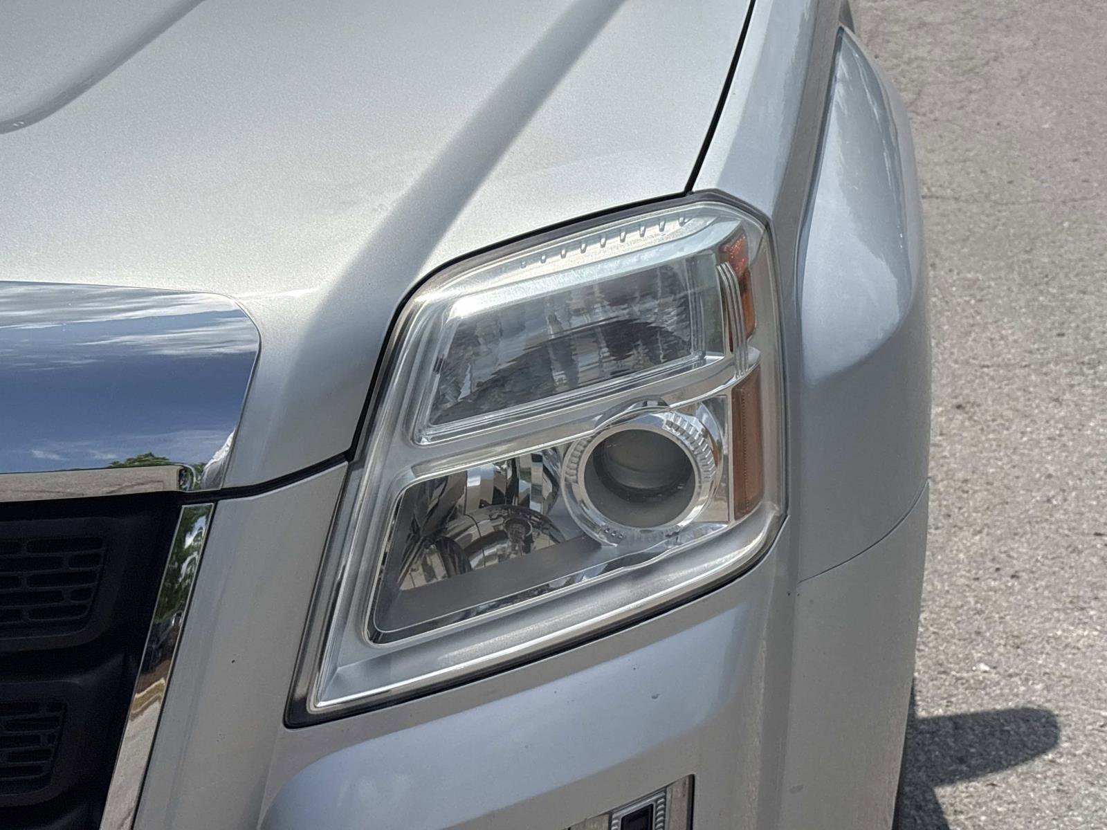 Used 2013 GMC Terrain SLE FWD image 11