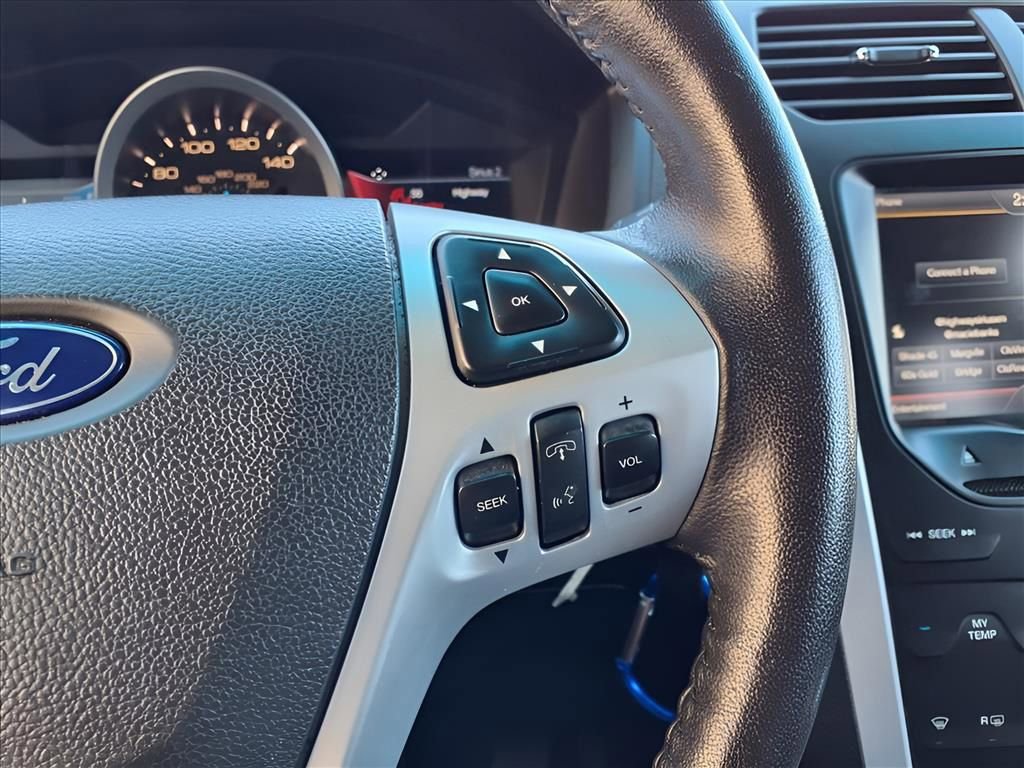 Used 2015 Ford Explorer XLT w/ Equipment Group 202A image 22