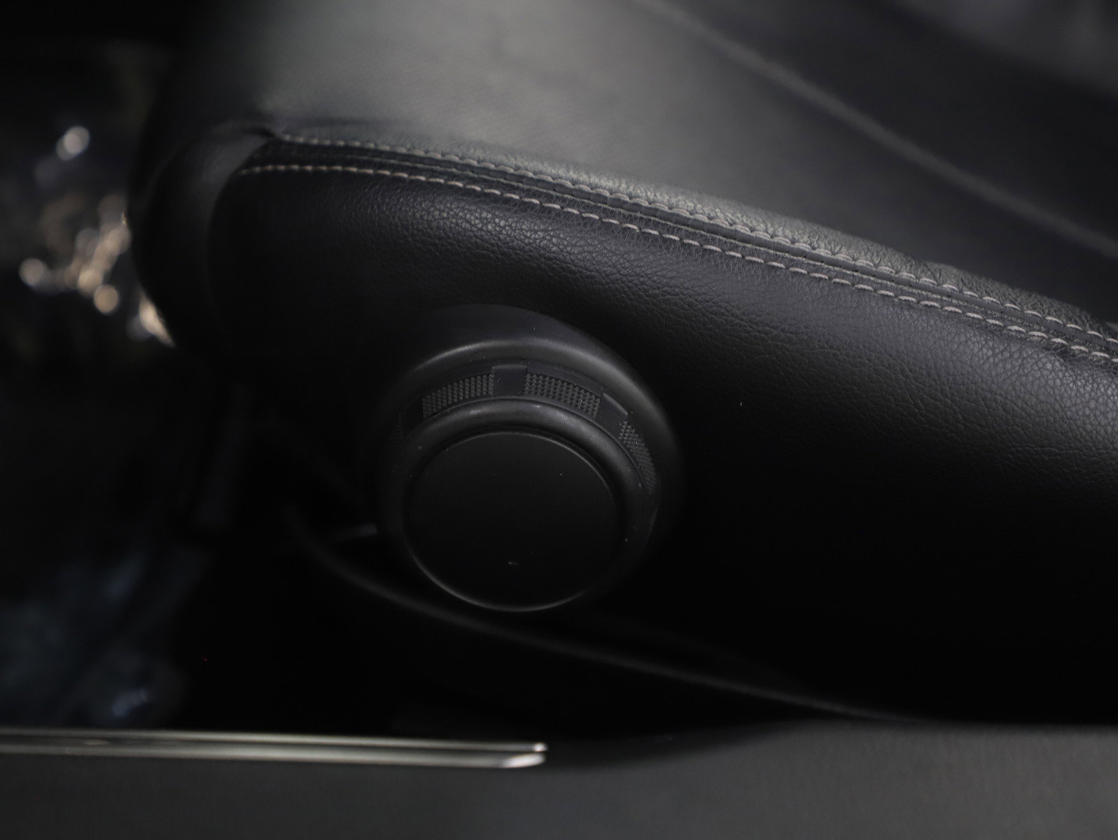 Used 2023 MAZDA MX-5 Miata Grand Touring w/ Weather Package image 24