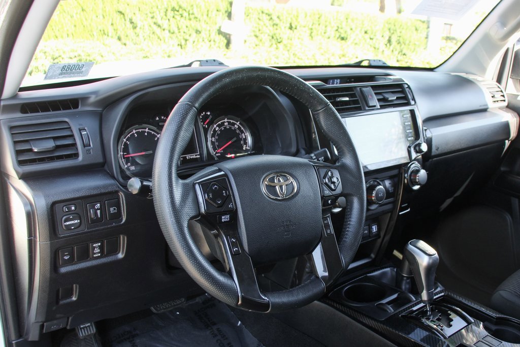 Used 2020 Toyota 4Runner TRD Off-Road Premium image 18