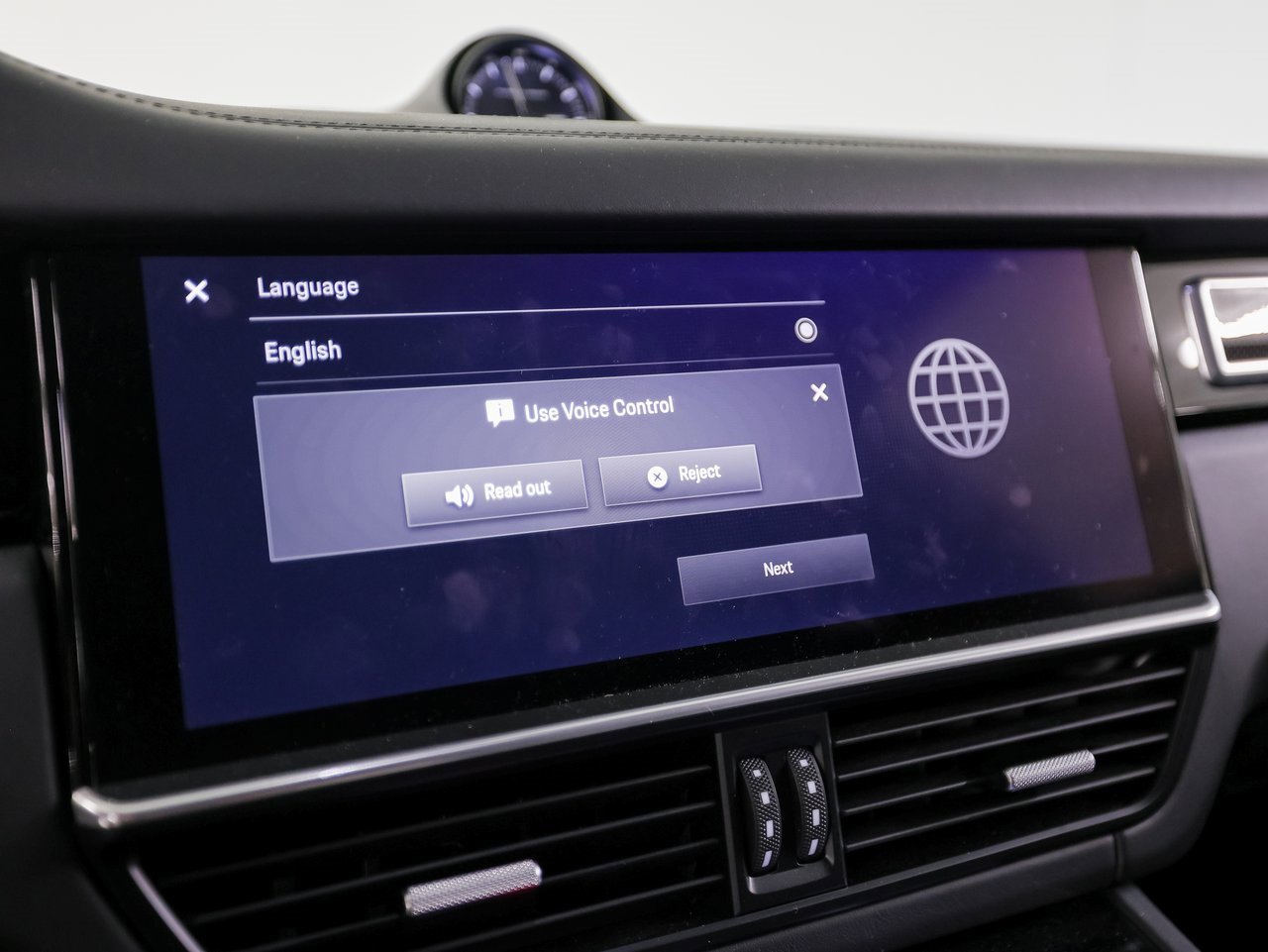 Certified 2022 Porsche Cayenne Turbo S image 18