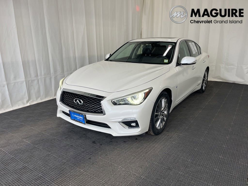 Used 2018 INFINITI Q50 Luxe w/ Cargo Package (L95) AWD/4WD image 1