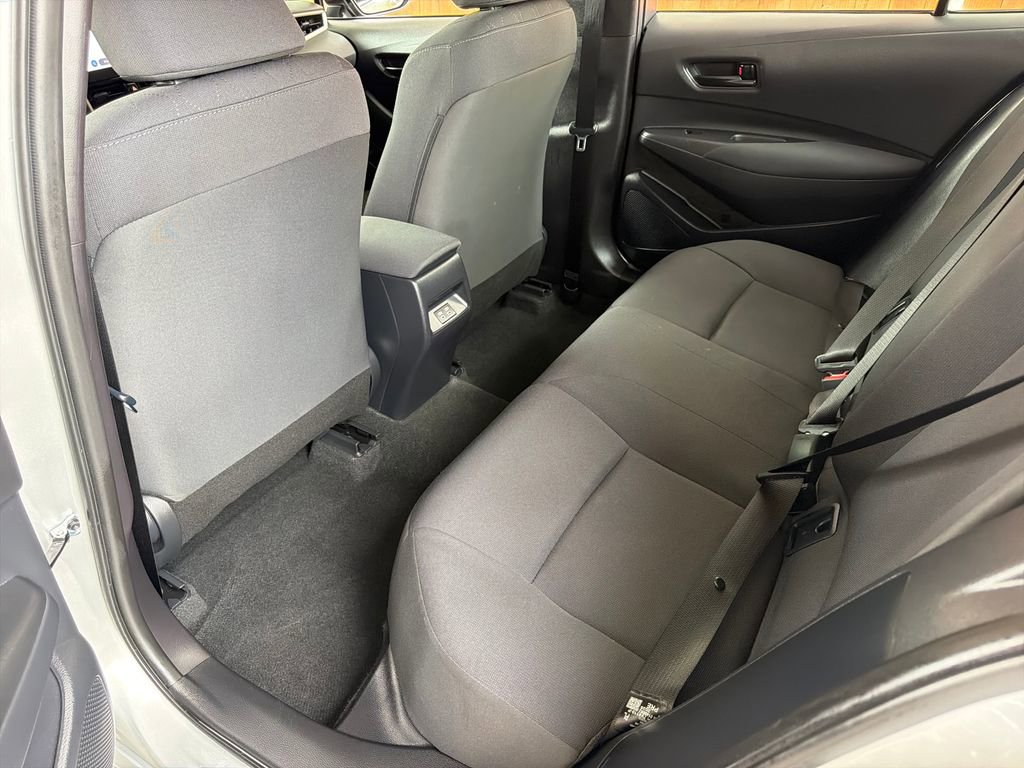 Used 2026 Toyota Corolla LE FWD image 29