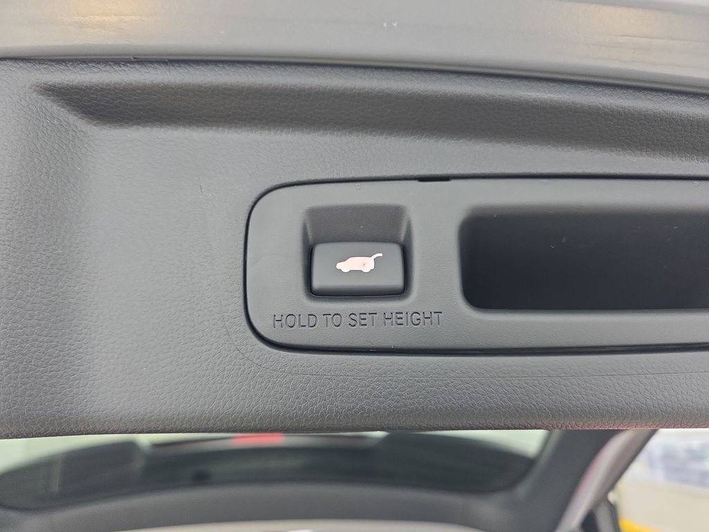 Used 2024 Honda CR-V EX-L image 36