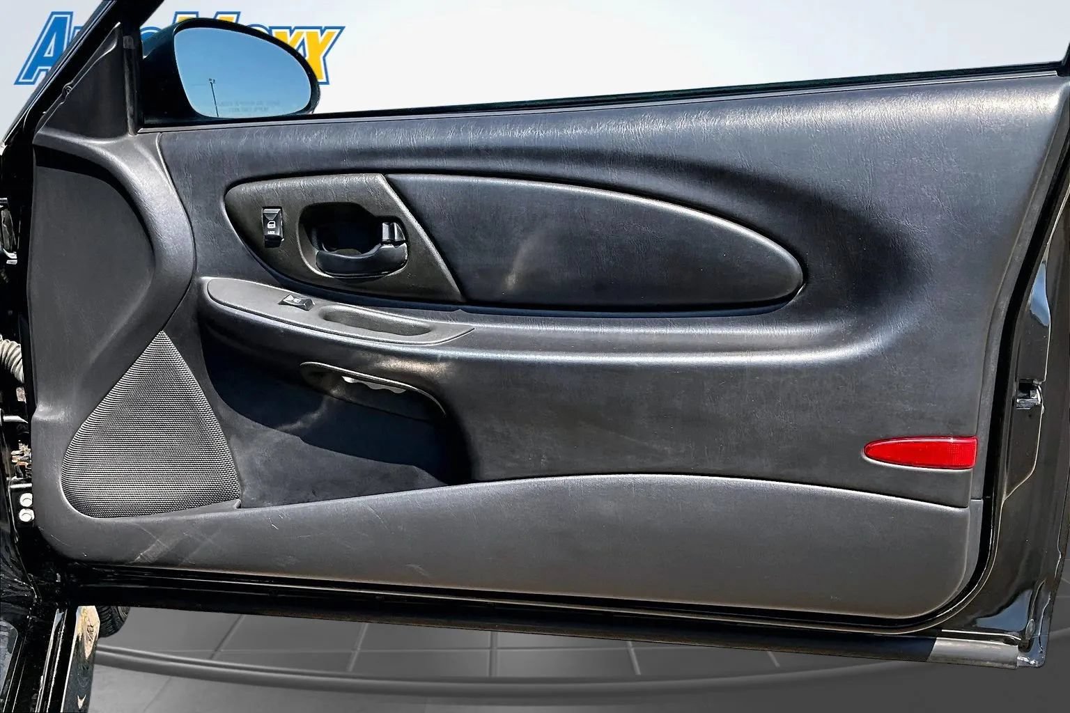 Used 2004 Chevrolet Monte Carlo SS w/ Preferred Equipment Group FWD image 27