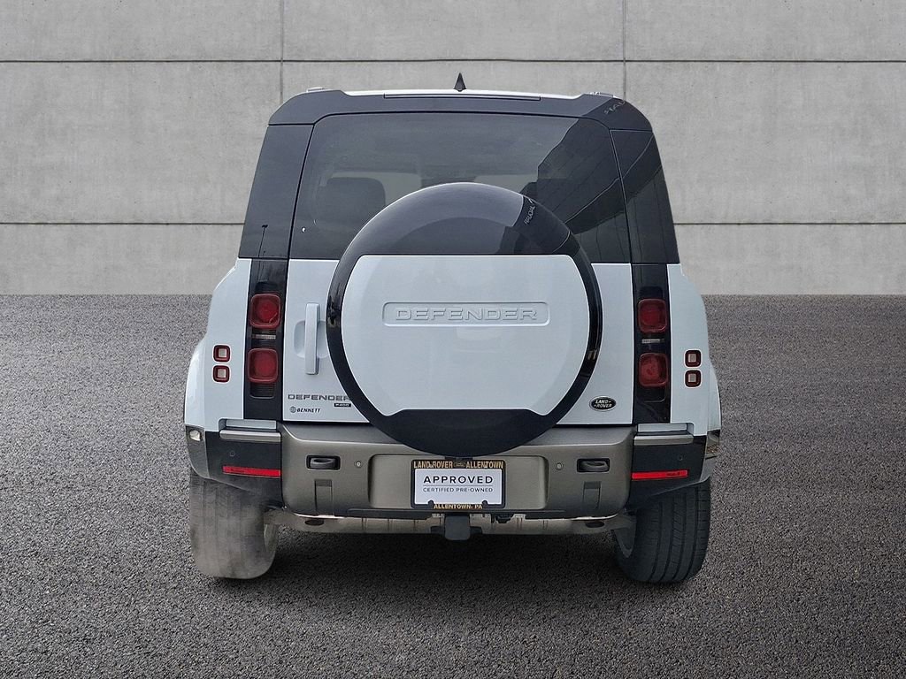 Used 2023 Land Rover Defender 110 X-Dynamic SE image 5