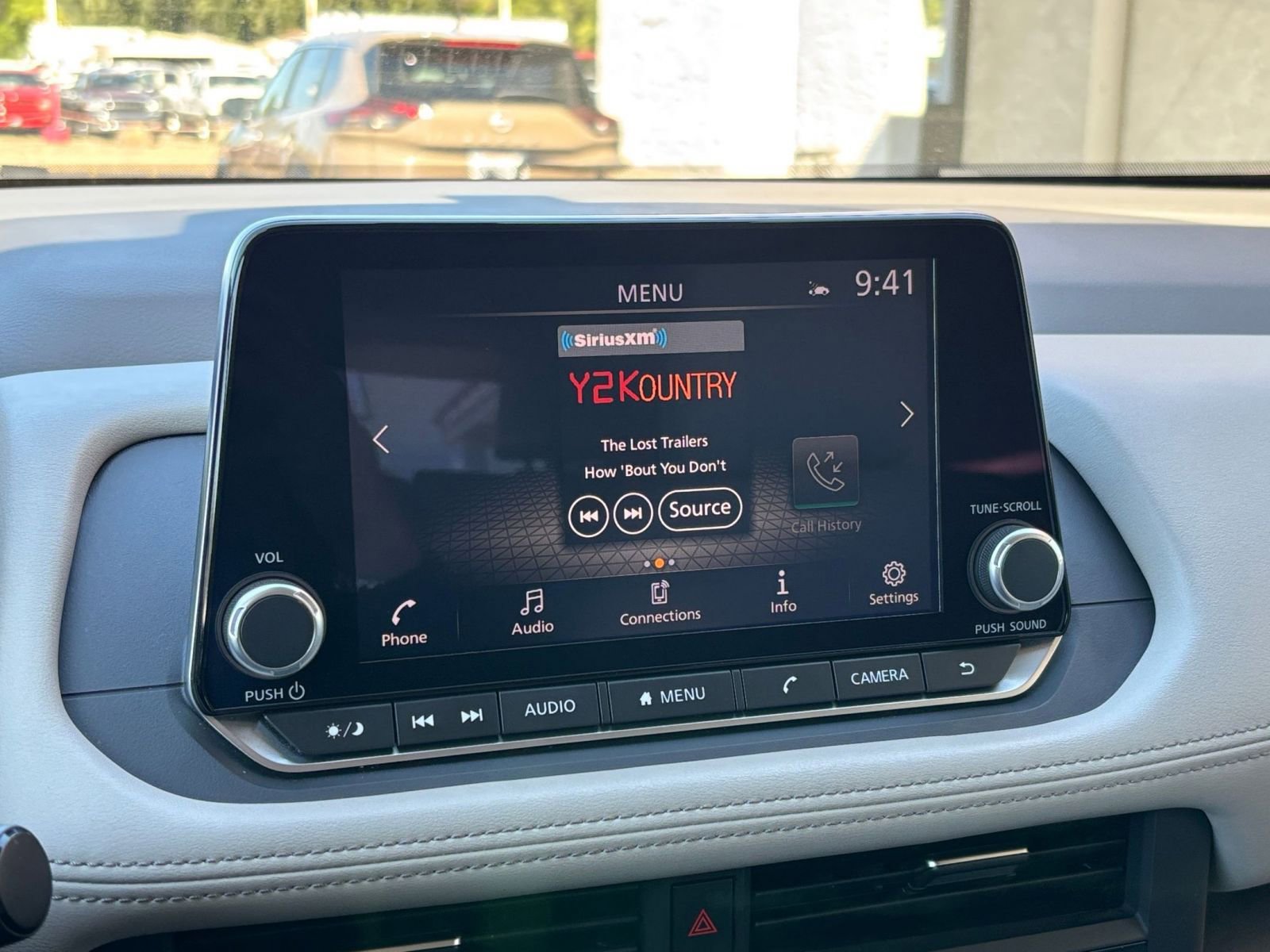 Used 2025 Nissan Rogue SV AWD/4WD image 20