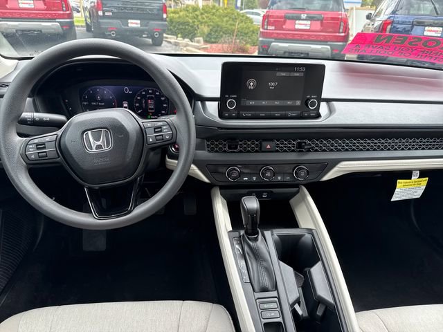 Certified 2025 Honda Accord LX image 22
