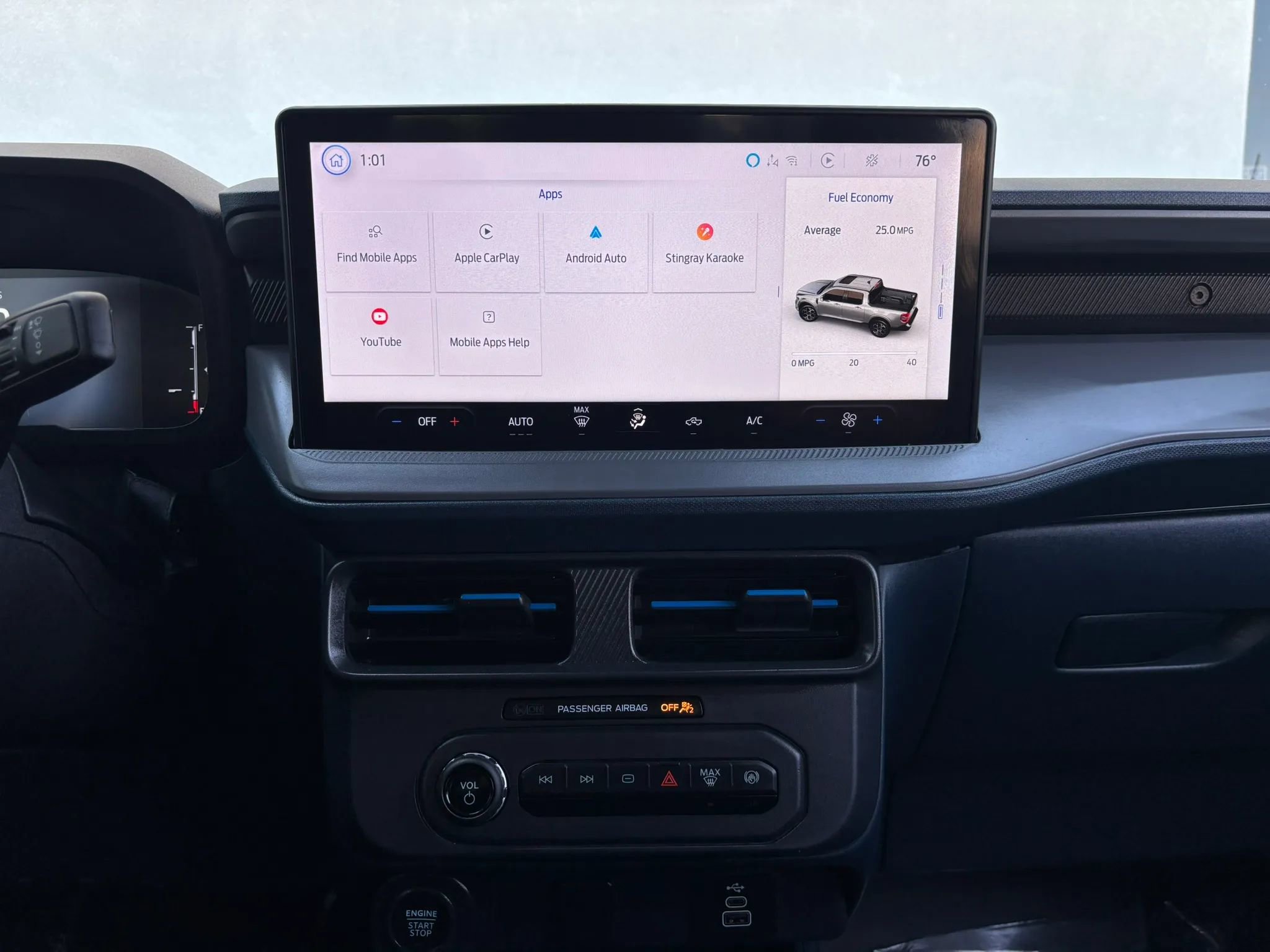 Used 2025 Ford Maverick Lobo image 37