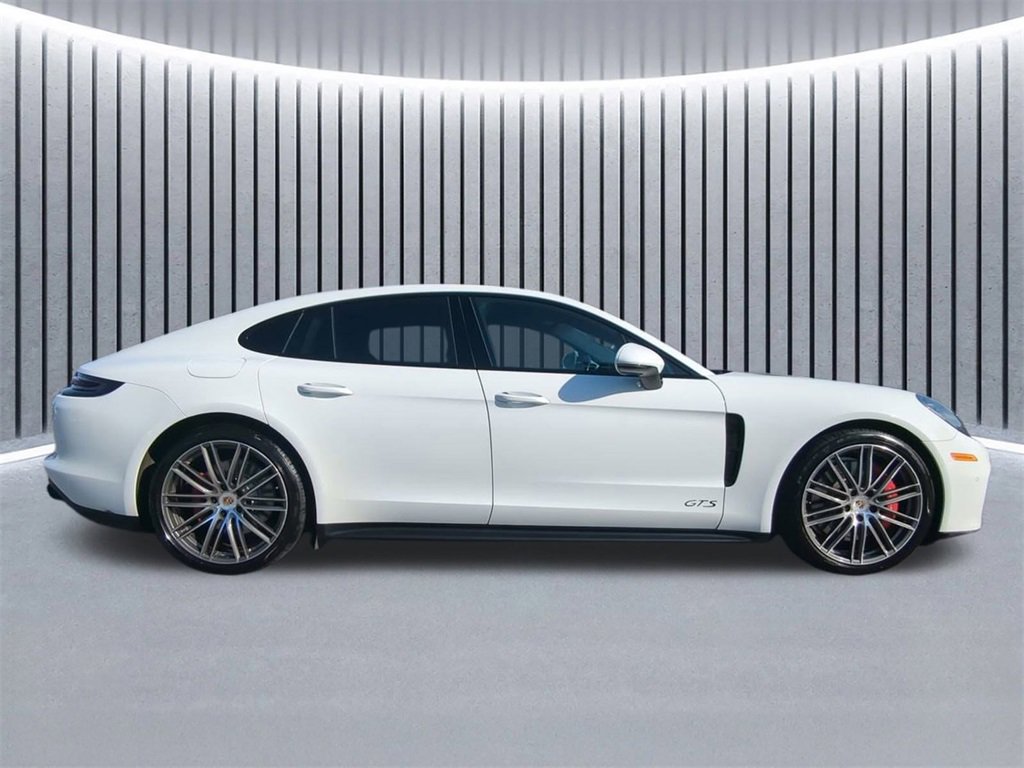 Used 2019 Porsche Panamera GTS image 4