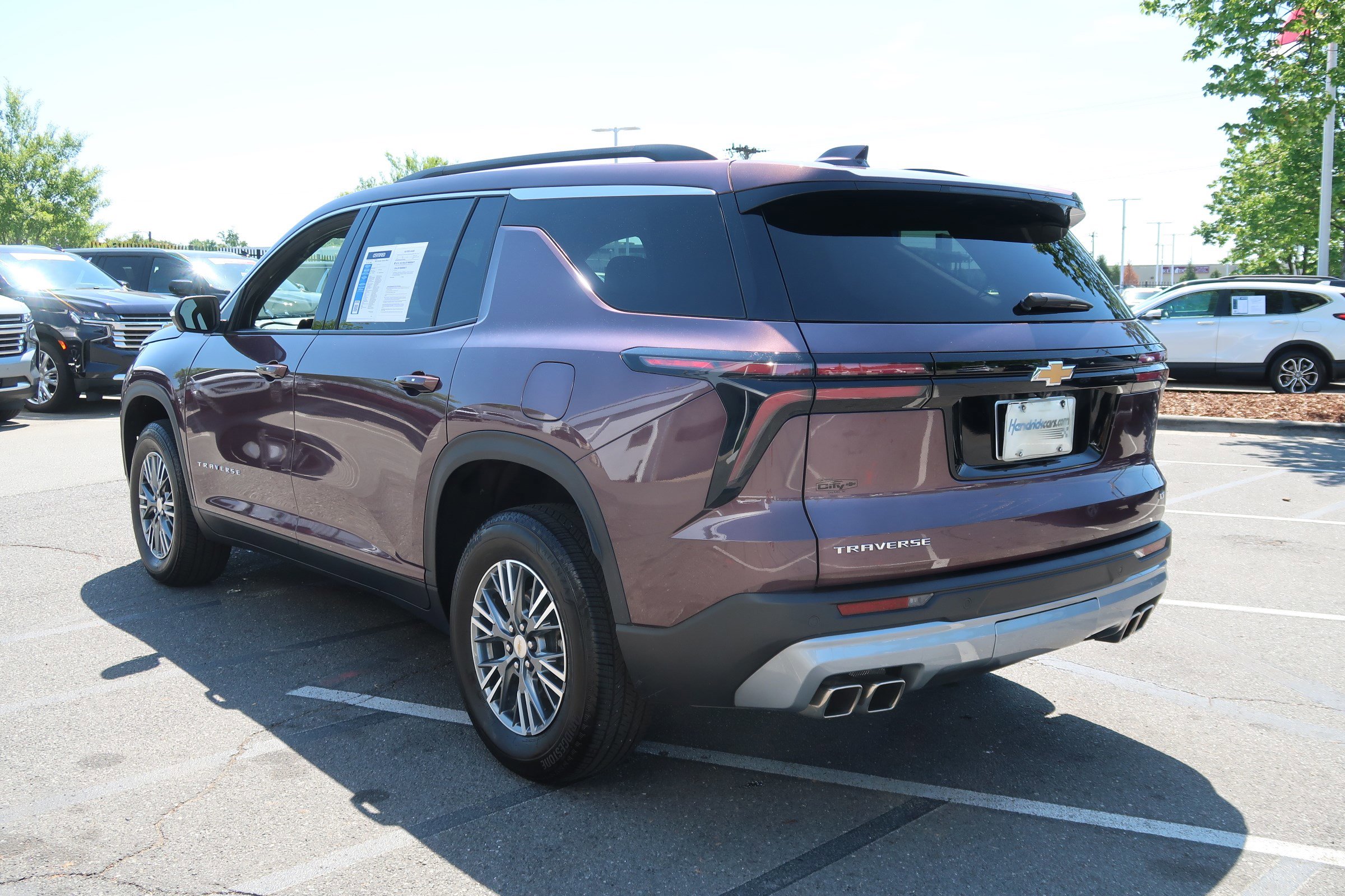 Certified 2024 Chevrolet Traverse LT FWD image 8