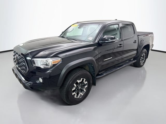 Used 2023 Toyota Tacoma TRD Off-Road w/ Advanced Technology Package AWD/4WD image 3
