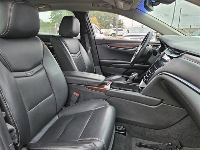 Used 2019 Cadillac XTS Luxury image 20