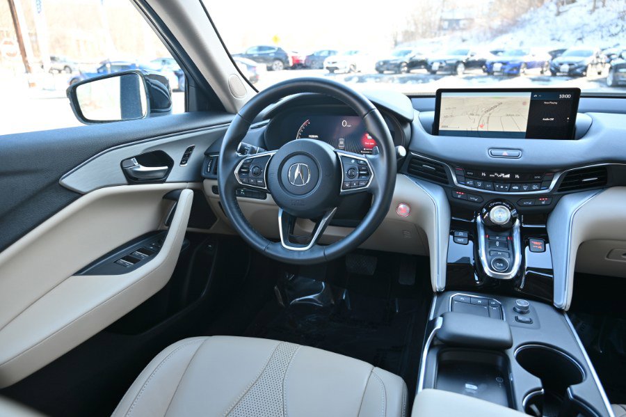 Used 2025 Acura TLX w/ Technology Package image 13