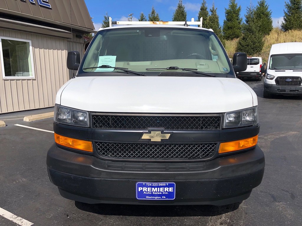 Used 2020 Chevrolet Express 3500 w/ Driver Convenience Package image 8