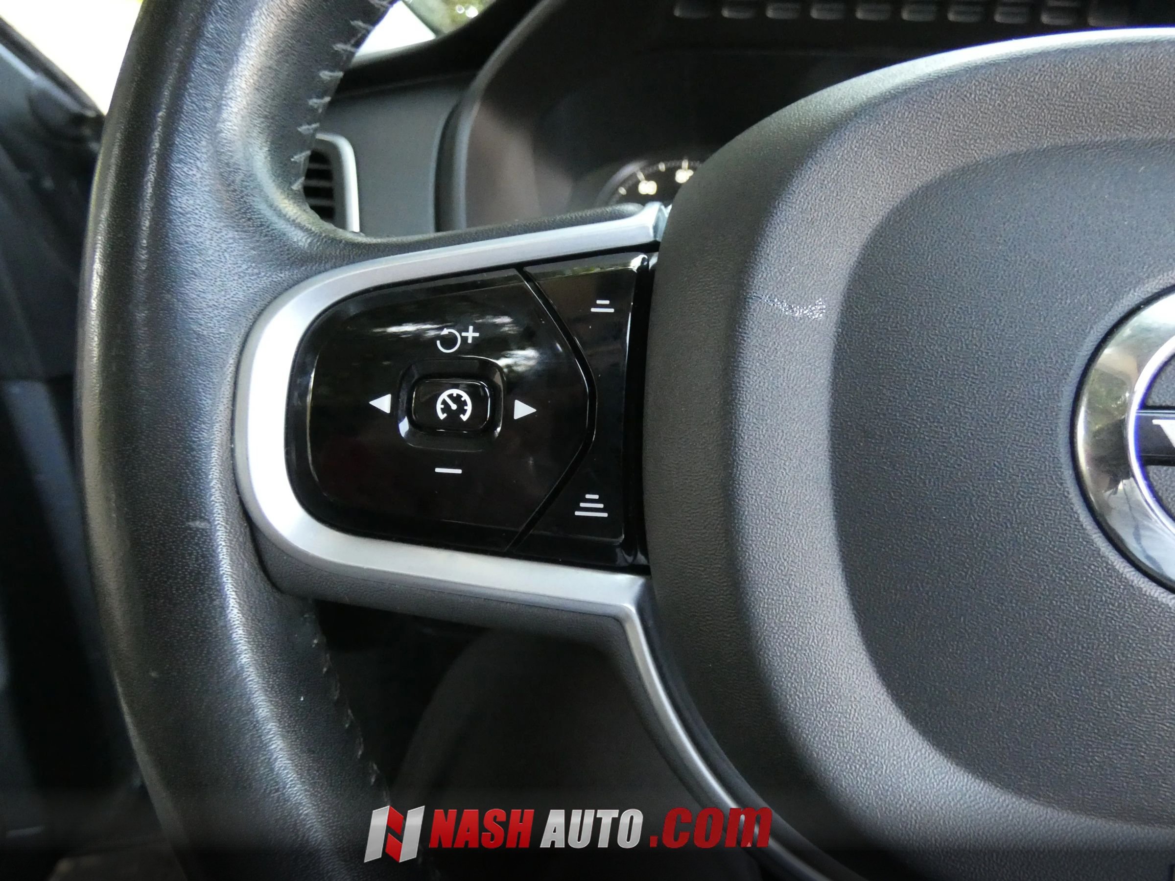 Used 2019 Volvo XC90 T6 Momentum w/ Advanced Package AWD/4WD image 70