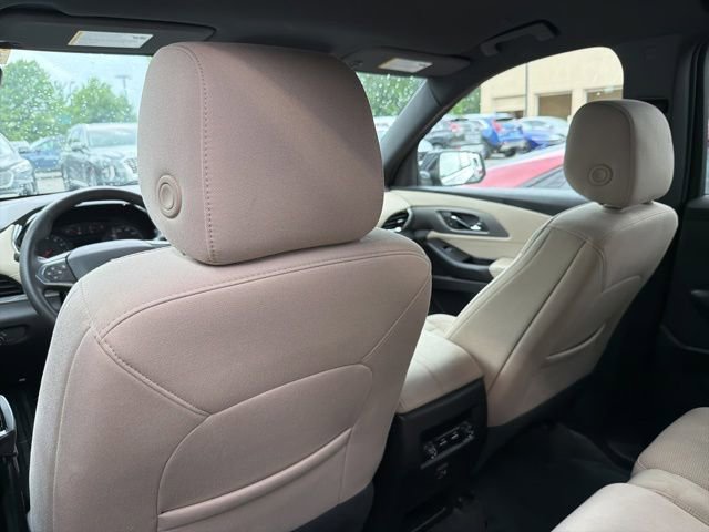 Used 2023 Chevrolet Traverse LS AWD/4WD image 26