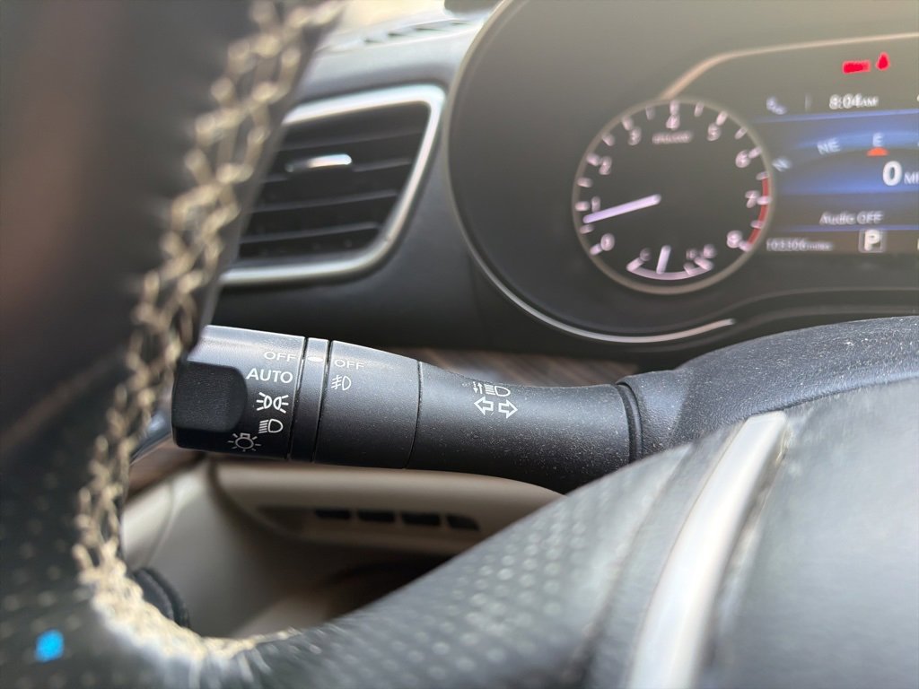 Used 2018 Nissan Maxima Platinum image 14