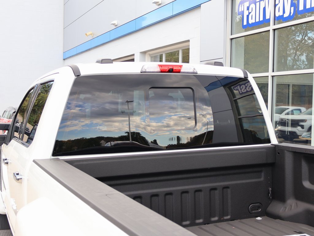 Used 2023 Ford F450 Platinum w/ FX4 Off-Road Package image 35