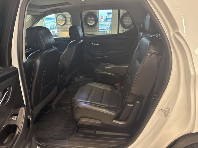 Used 2020 Chevrolet Traverse Premier w/ Redline Edition AWD/4WD image 32