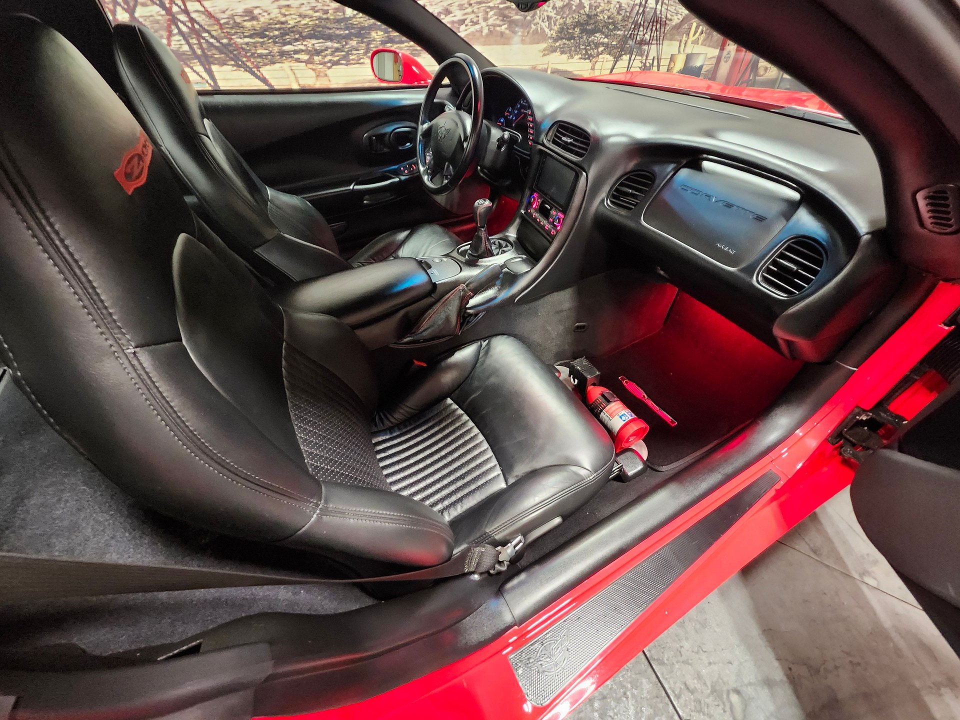 Used 2001 Chevrolet Corvette Z06 w/ Memory Pkg RWD image 26