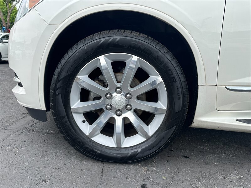 Used 2014 Buick Enclave Leather FWD image 9