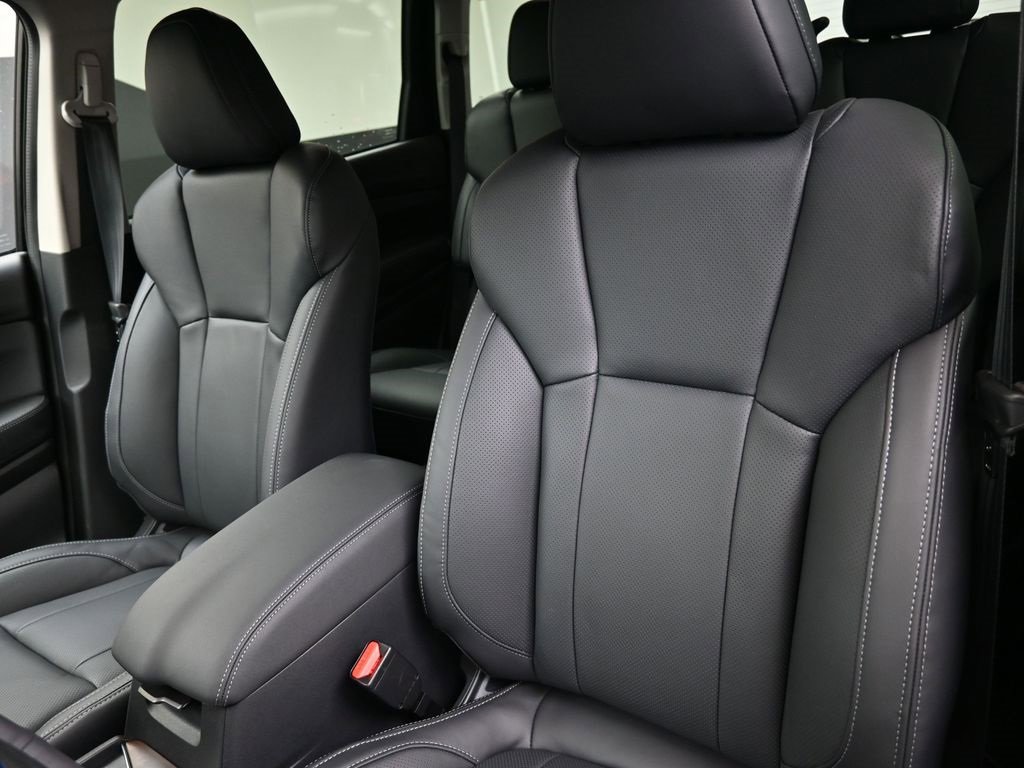 New 2025 Subaru Ascent Touring w/ Popular Package #2 image 22