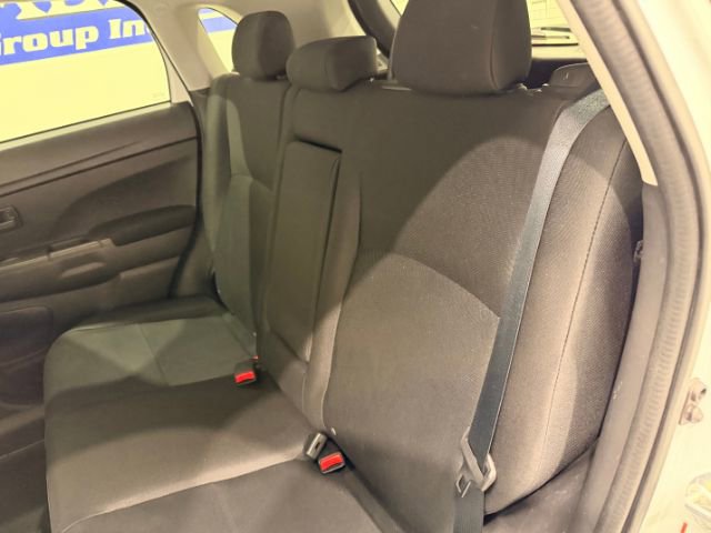 Used 2015 Mitsubishi Outlander Sport ES image 33