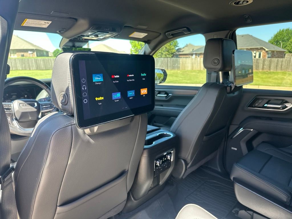 Used 2026 GMC Yukon Denali w/ Advanced Technology Package AWD/4WD image 21