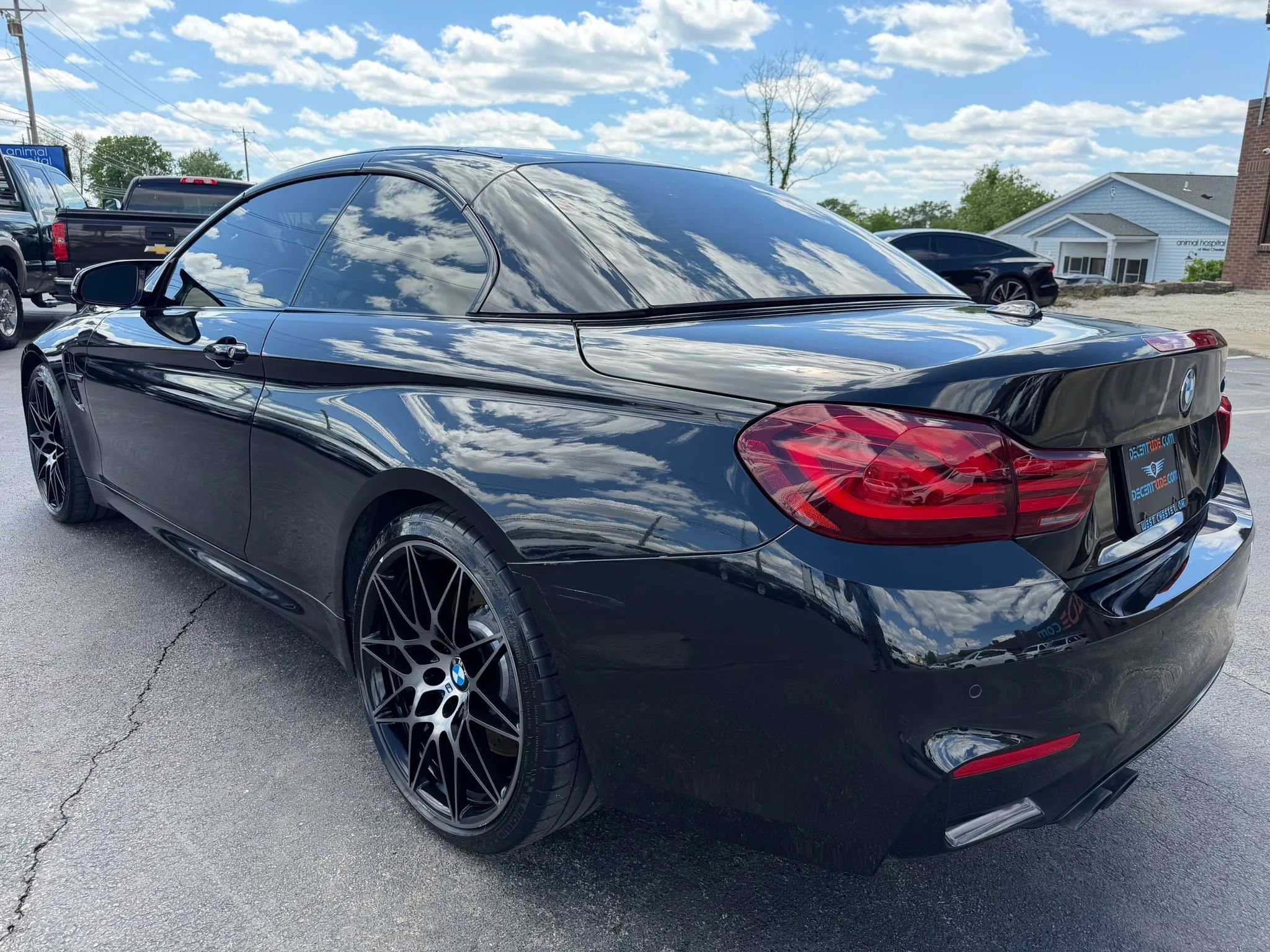 Used 2020 BMW M4 Convertible w/ Competition Package RWD image 44