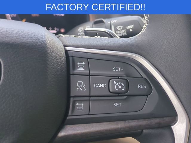 Certified 2023 Jeep Grand Cherokee Limited AWD/4WD image 21
