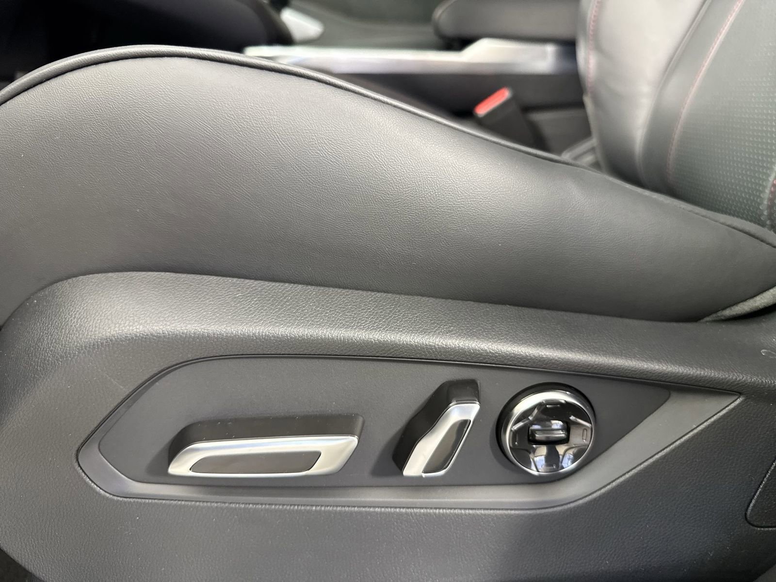 New 2026 Acura RDX A-Spec image 21