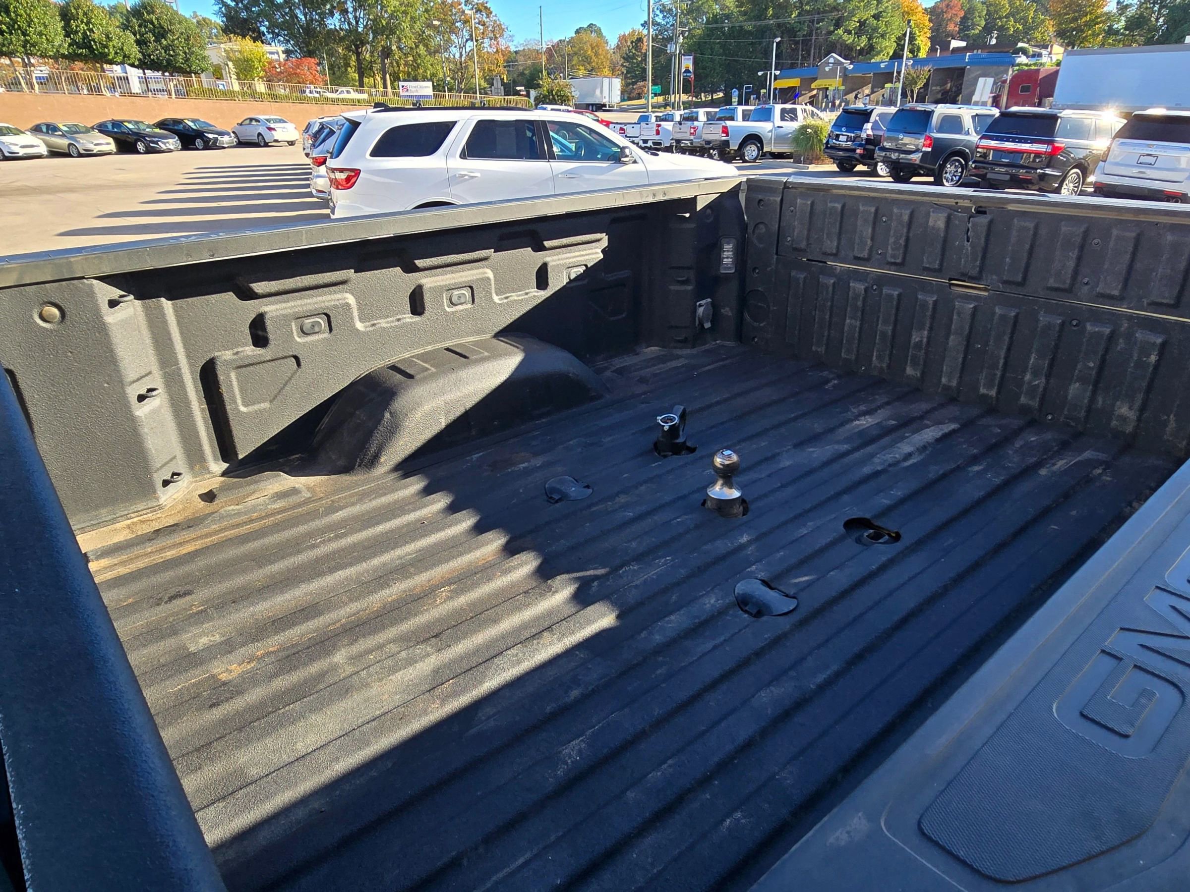 Used 2023 GMC Sierra 2500 Denali w/ Denali Ultimate Package image 33