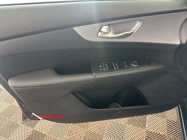 Used 2024 Kia Forte LXS image 20