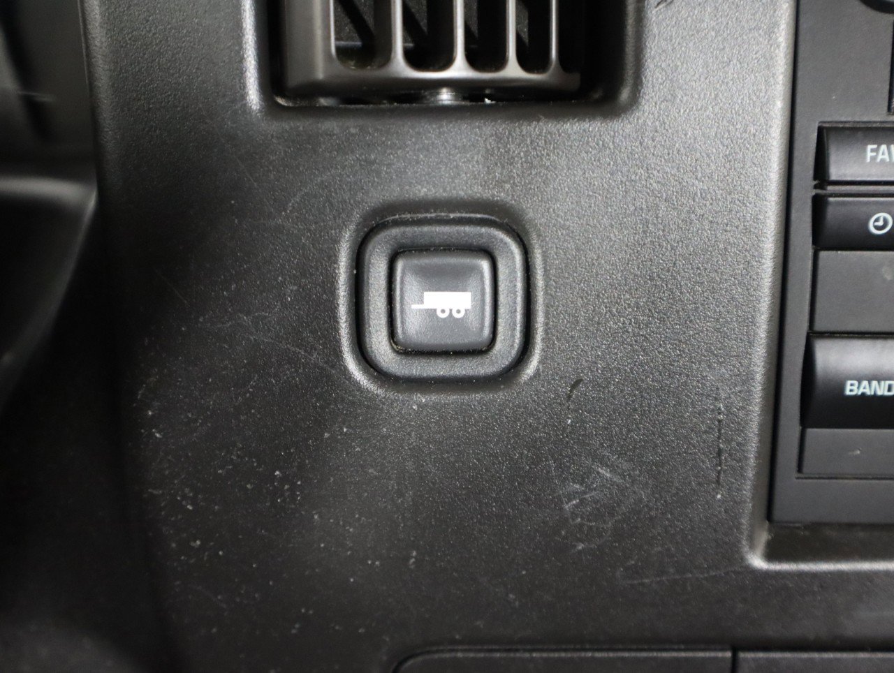 Used 2020 Chevrolet Express 2500 w/ Communications Package image 24
