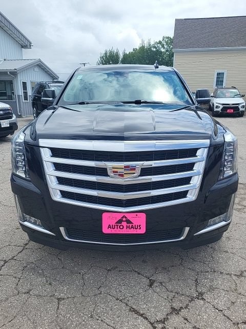 Used 2020 Cadillac Escalade Luxury AWD/4WD image 20