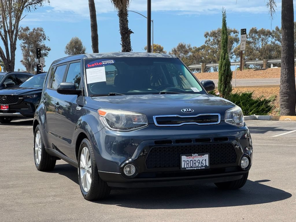 Used 2016 Kia Soul + FWD image 3