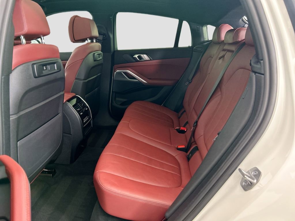 Used 2022 BMW X6 xDrive40i w/ Luxury Seating Package AWD/4WD image 20