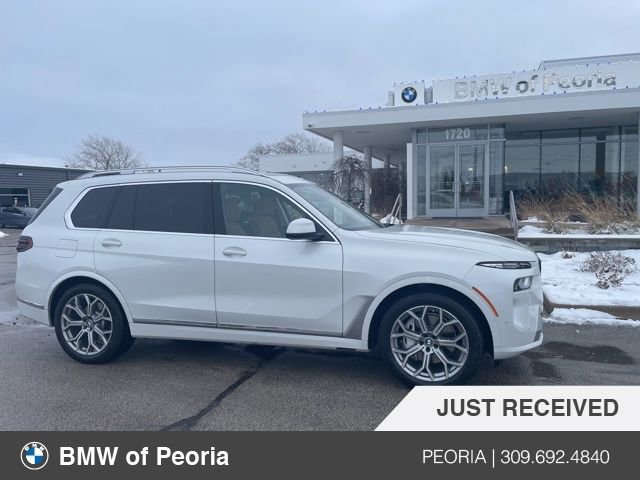 Used 2023 BMW X7 xDrive40i w/ Premium Package image 1