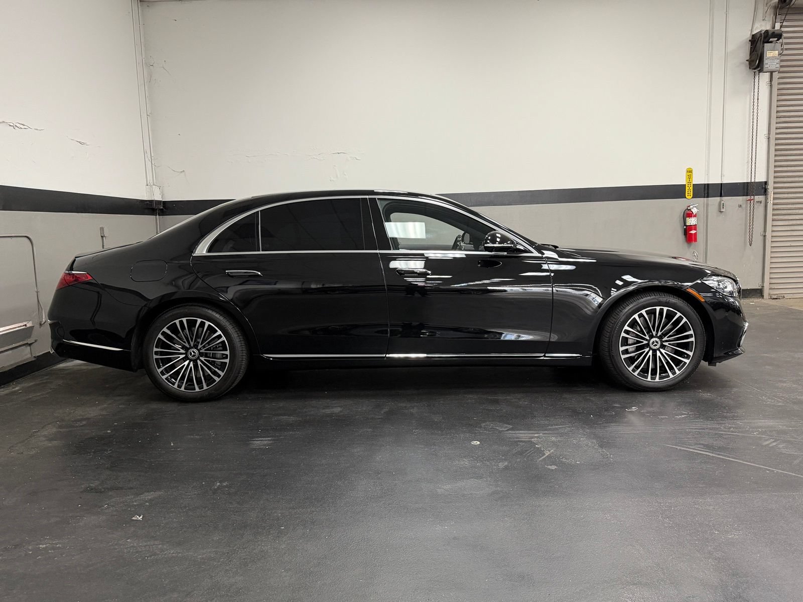 Certified 2026 Mercedes-Benz S 500 4MATIC image 5