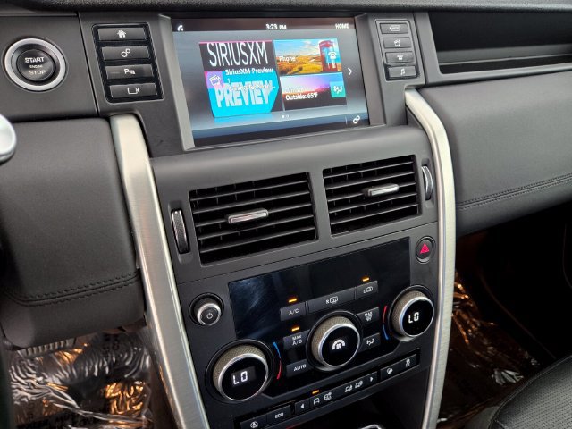 Used 2019 Land Rover Discovery Sport HSE AWD/4WD image 22