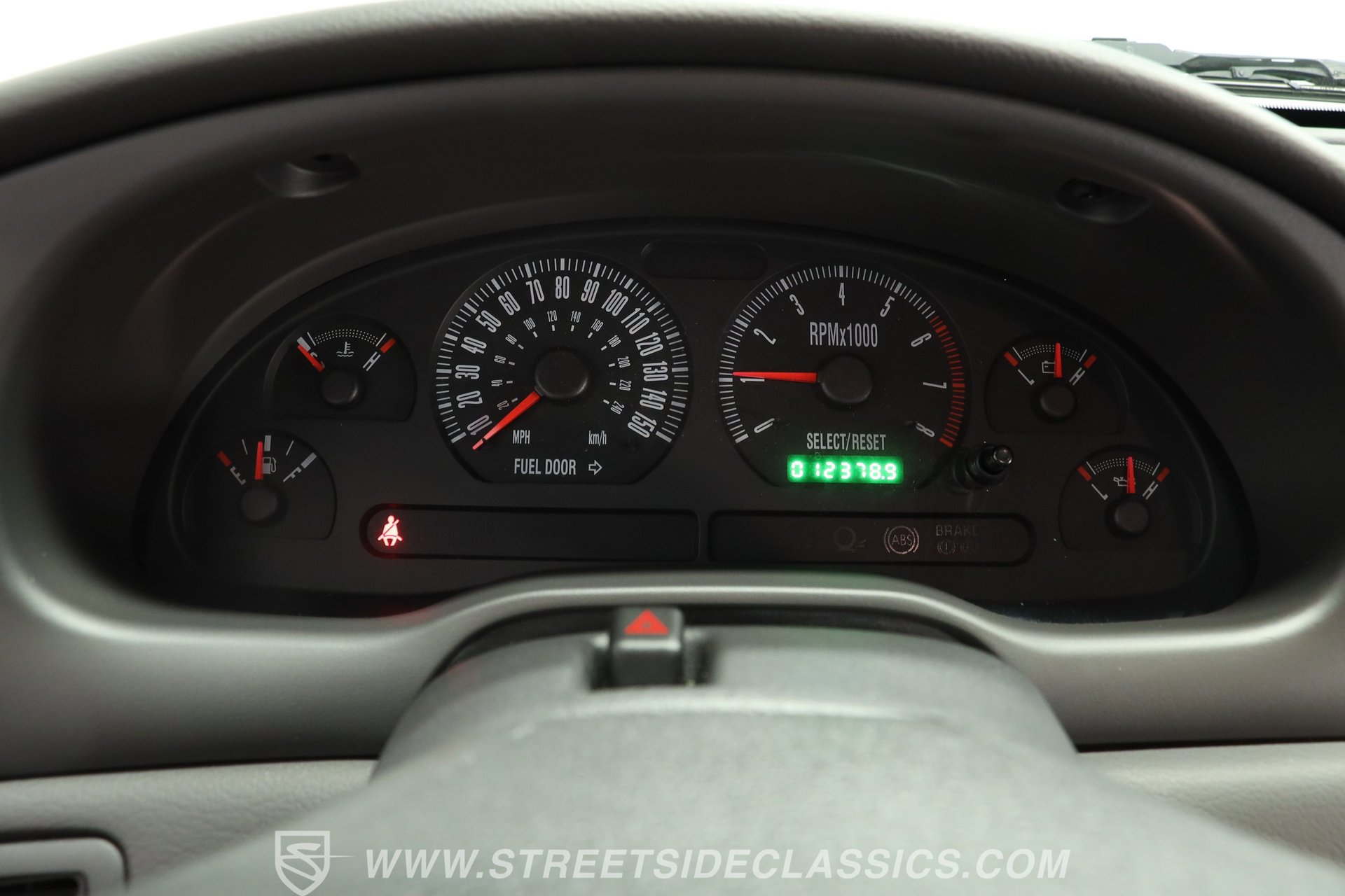 Used 2001 Ford Mustang Bullitt GT image 36