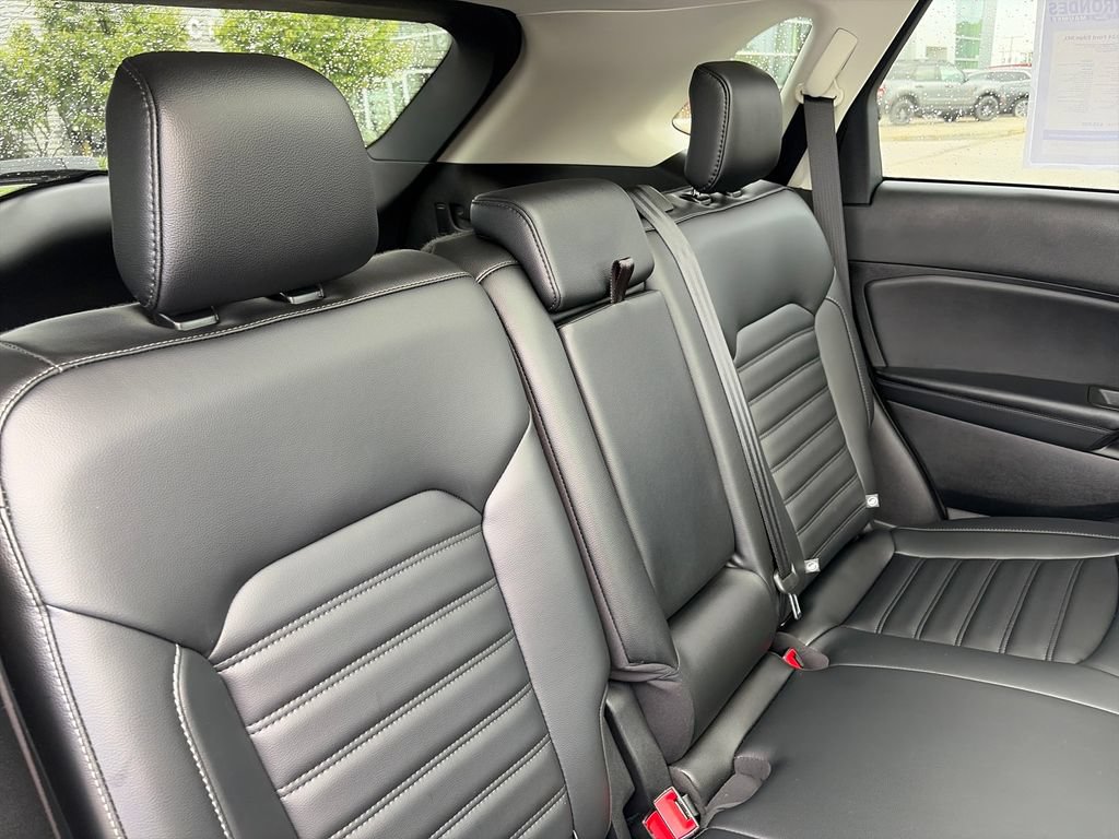 Used 2024 Ford Edge SEL w/ Convenience Package AWD/4WD image 34