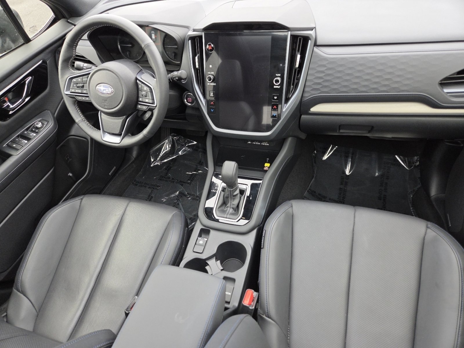 Used 2025 Subaru Forester Limited w/ Popular Package #2 image 27